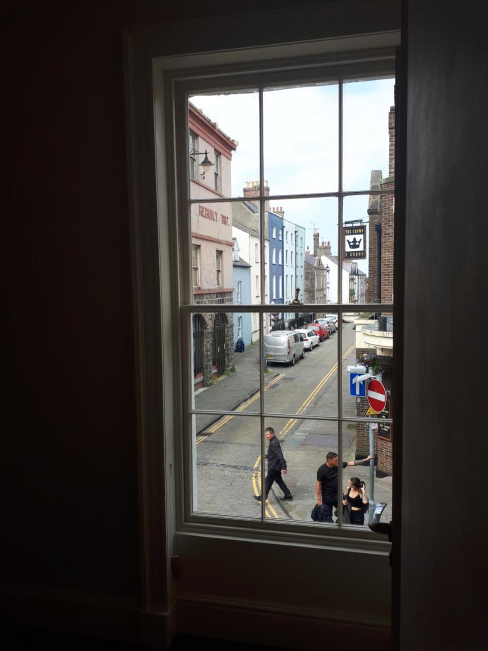 Ty Glyndwr Bunkhouse, Bar And Cafe Hostel Caernarfon Bagian luar foto