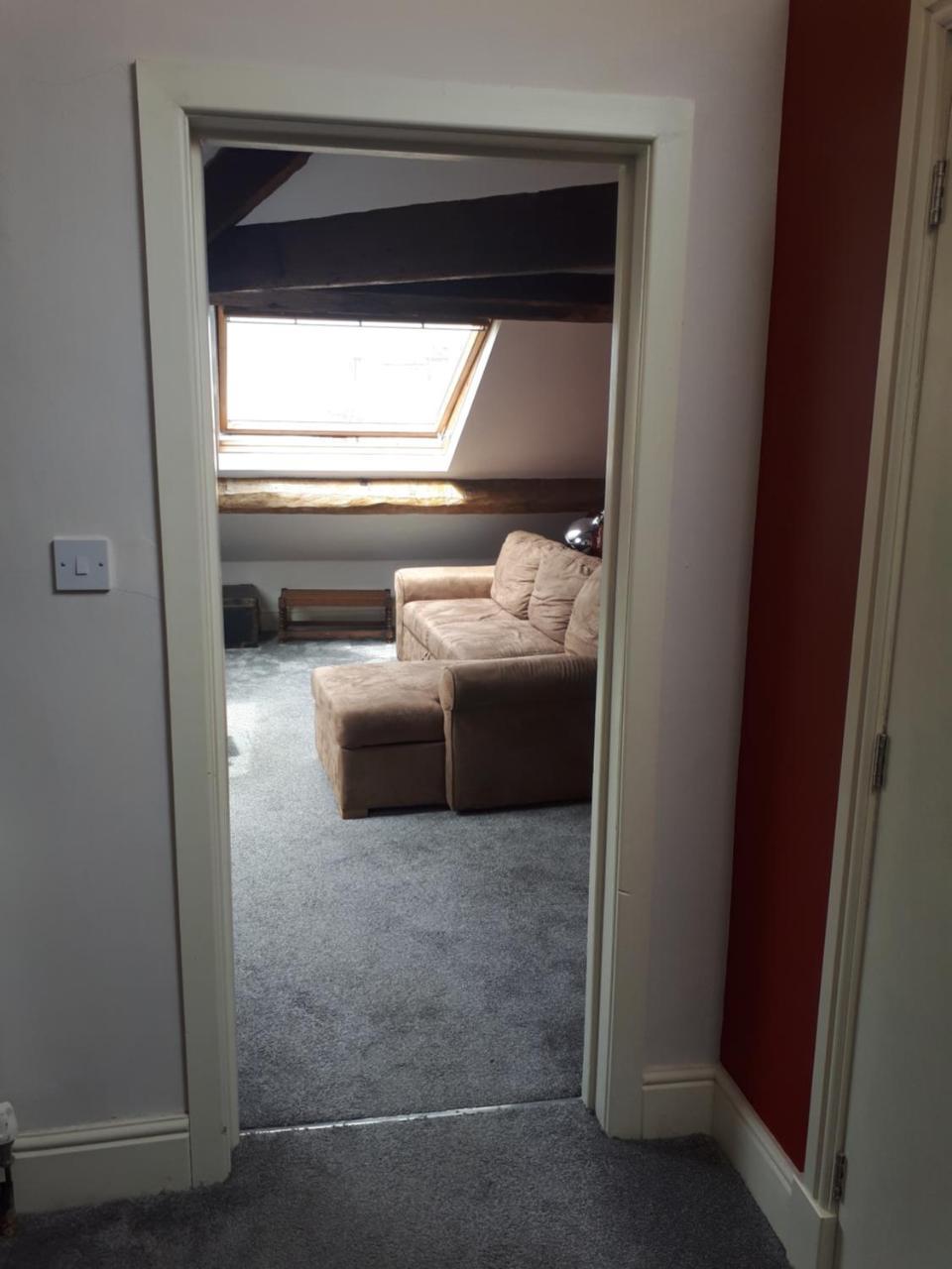 Ty Glyndwr Bunkhouse, Bar And Cafe Hostel Caernarfon Bagian luar foto